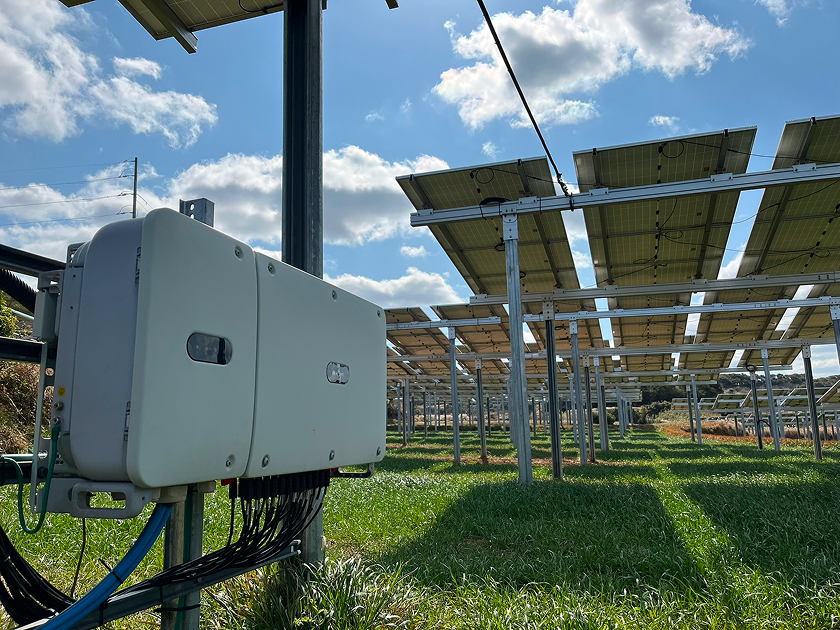 パワーコンディショナー写真